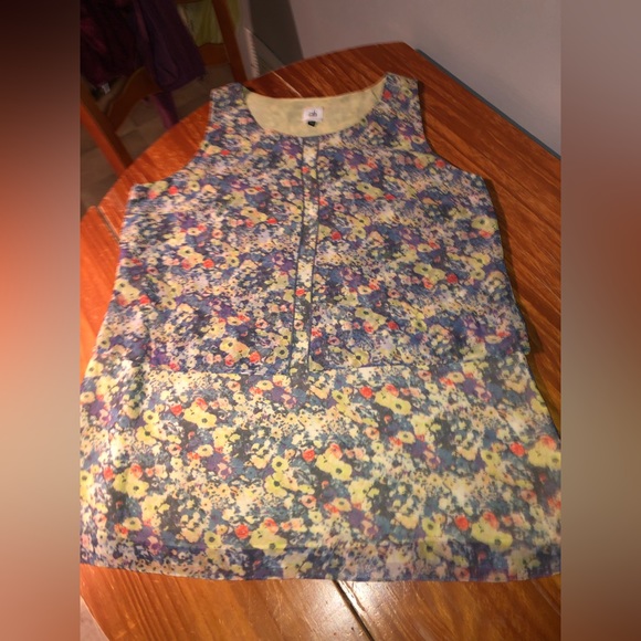 NWOT Cabi silky chiffon like long floral sleeveless shirt L - Picture 1 of 9
